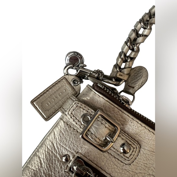 RARE Vintage Coach Legacy Metallic Leather Bridgit Clutch Purse Limited Edition - Picture 13 of 16